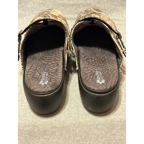 Rocky 4Eur Sole Size 10-10.5 Serpentine Clogs Women’s Shoes Excellent Condition - Picture 6 of 10
